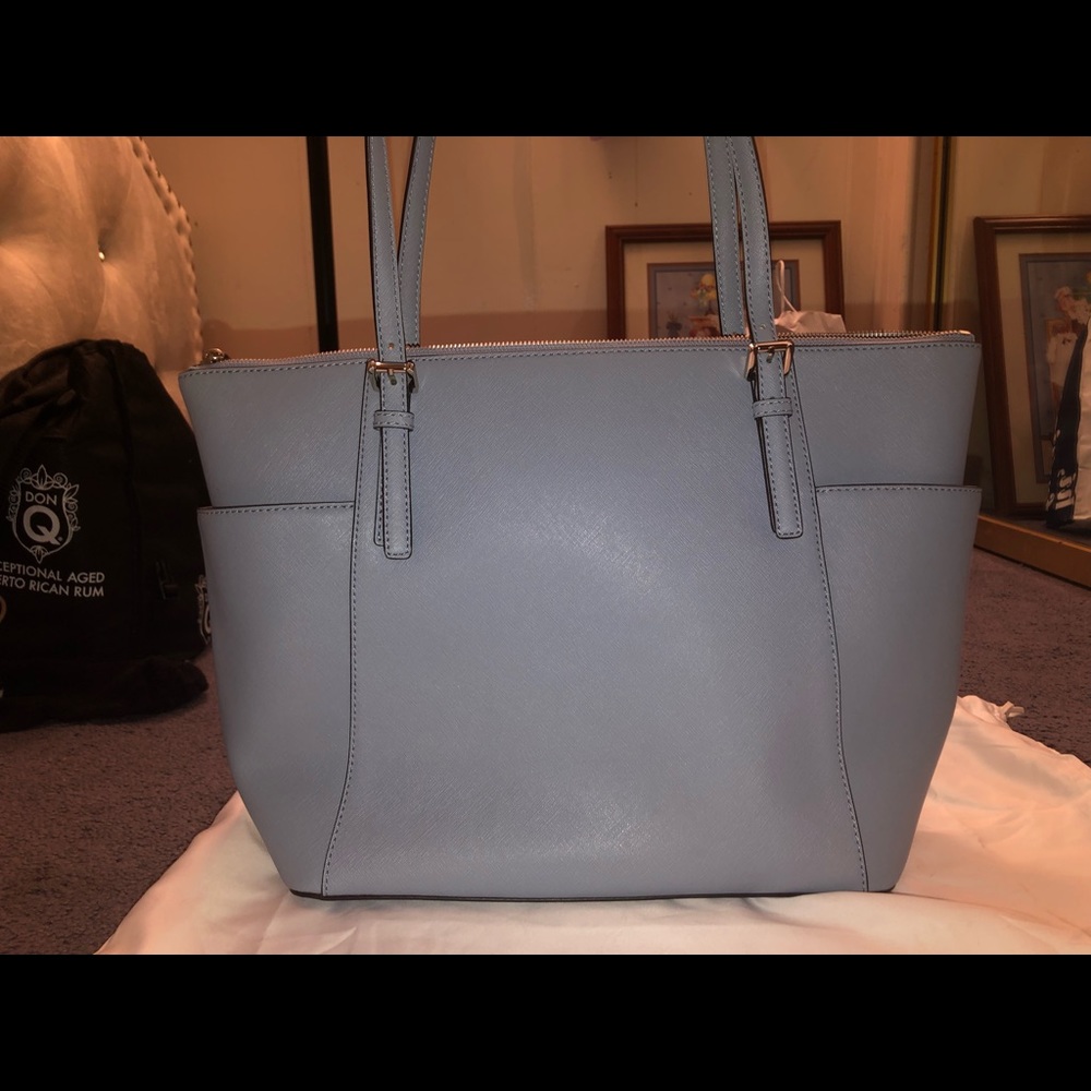 Baby Blue Large Jet Set Travel Bag - Picture 4 of 5